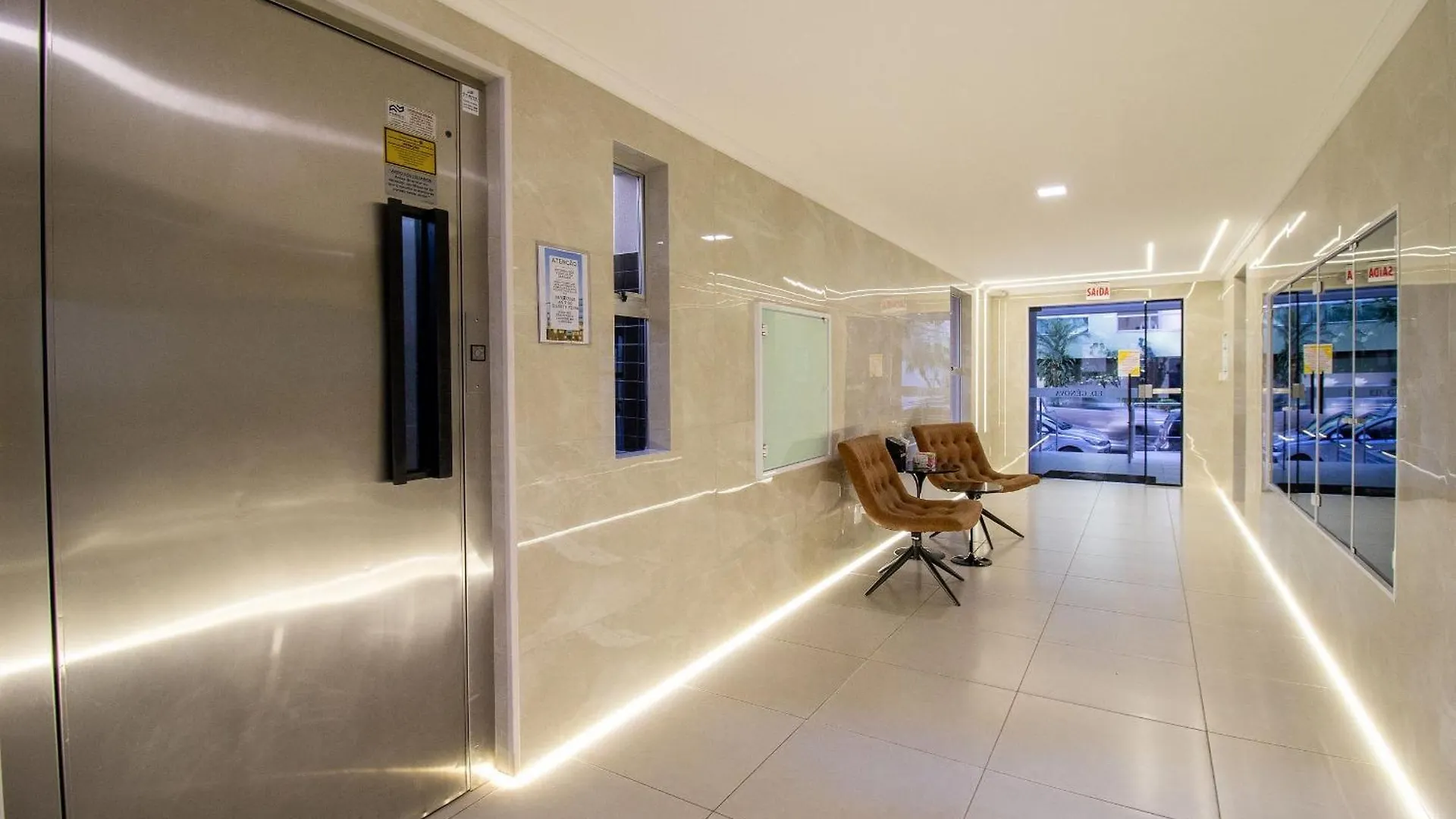Balneário CamboriúGnv103 - Aconchegante, Climatizado, Garagem, Wi-Fi公寓 公寓