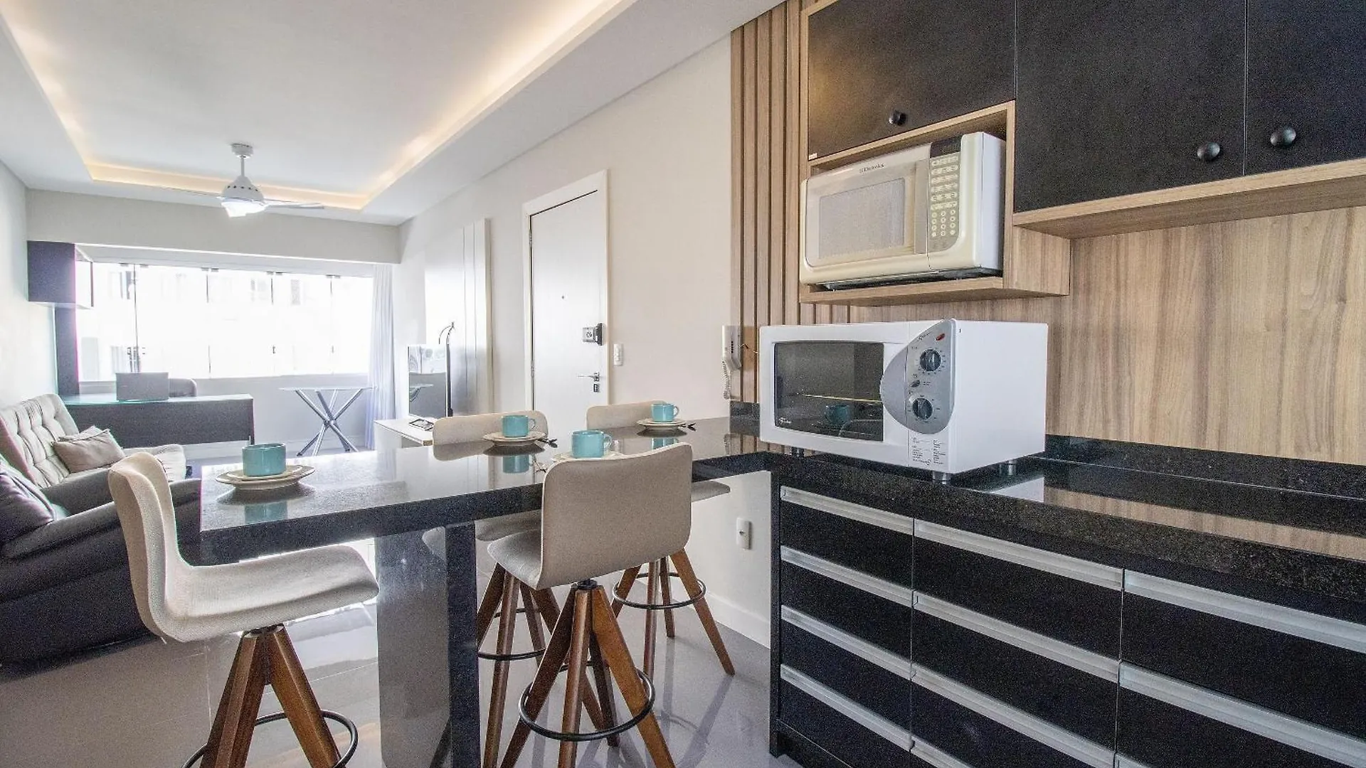 Balneário CamboriúGnv103 - Aconchegante, Climatizado, Garagem, Wi-Fi公寓